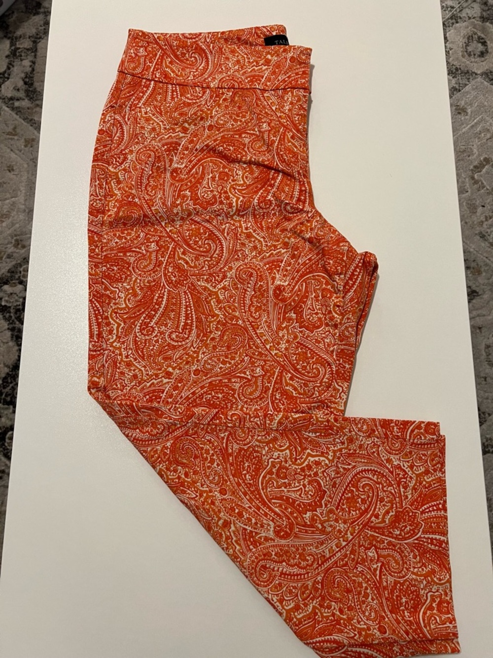 Talbots Women’s Orange & White Paisley Curvy Capri Pants - Like New